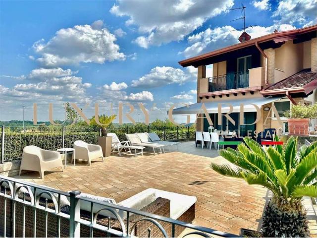 Villa Schiera in affitto a Lonato, Lombardia