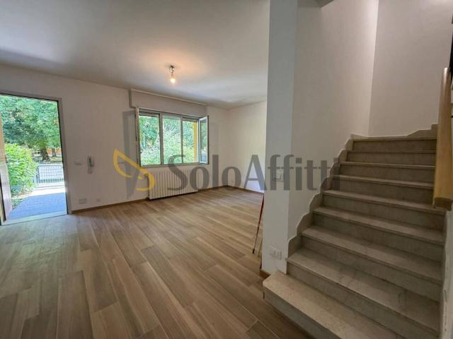 Villa Schiera in affitto a Buon Pastore-Sant'Agnese-San Damaso, Modena