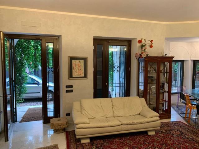 Villa Indipendente in affitto a Municipio Roma XIV, Roma Capitale