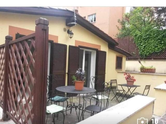 Villa Indipendente in affitto a Municipio Roma III, Roma Capitale