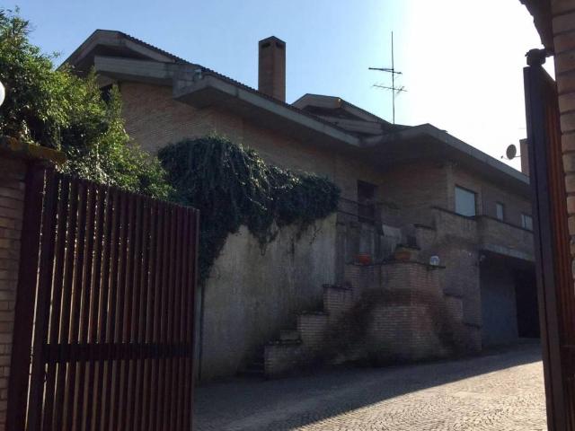 Villa Indipendente in affitto a Olgiata, Roma Capitale