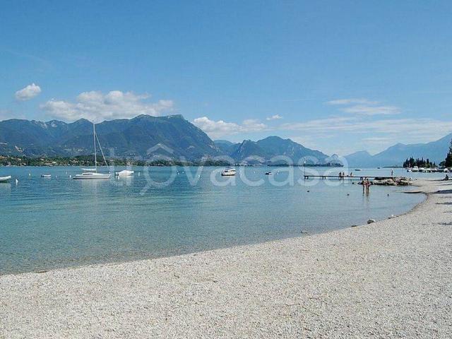 Villa Indipendente in affitto a Crociale, Manerba Del Garda