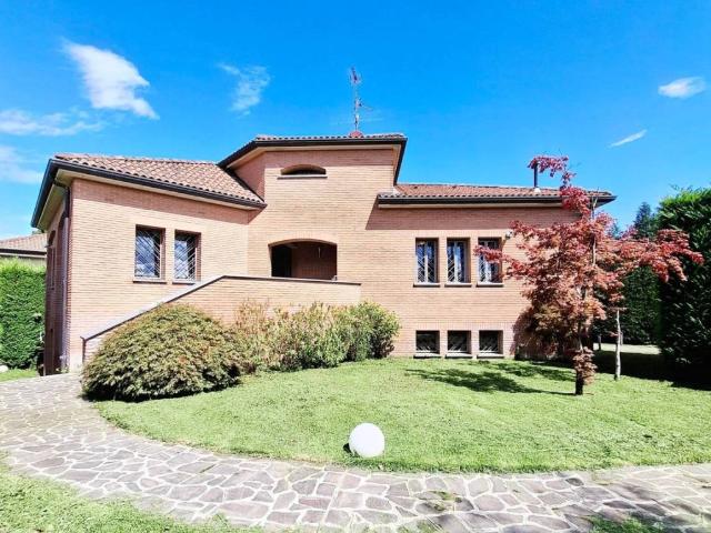 Villa Indipendente in affitto a Vimercate, Lombardia