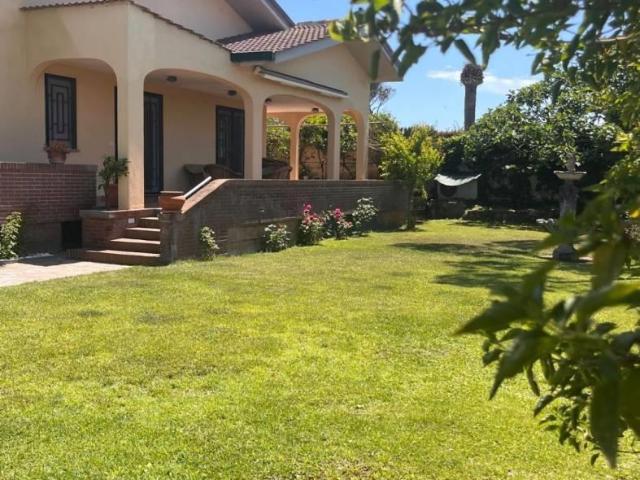 Villa Indipendente in affitto a Roma Capitale, Lazio