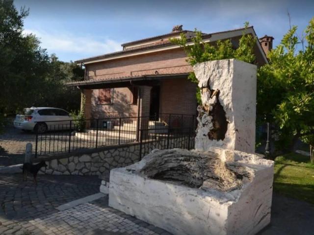Villa Indipendente in affitto a Ville di Nemi, Roma Capitale