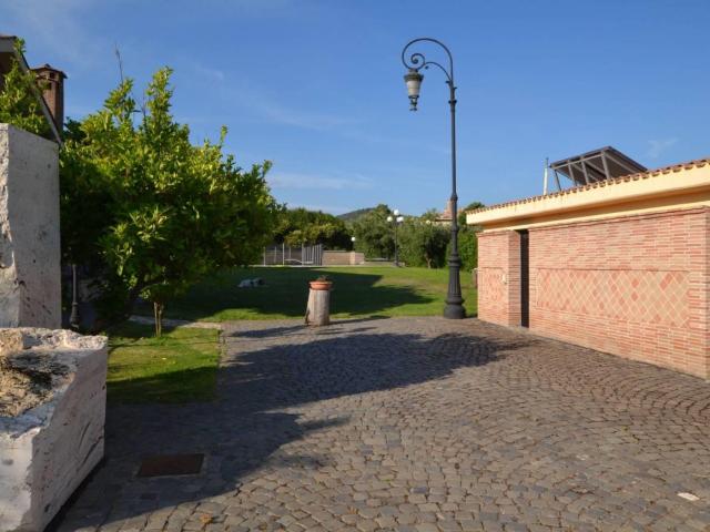 Villa Indipendente in affitto a Roma Capitale, Lazio