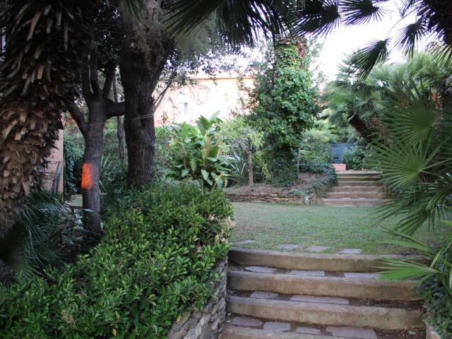 Villa Indipendente in affitto a Borgo Odescalchi, Roma Capitale