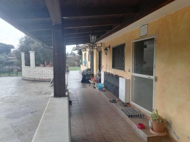 Villa Indipendente in affitto a Roma Capitale, Lazio
