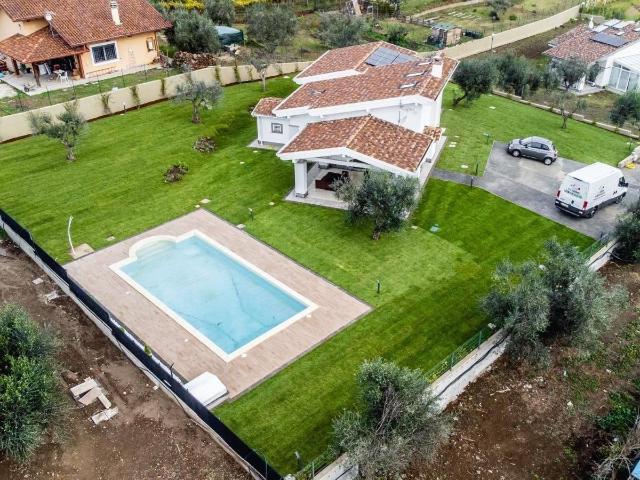 Villa Indipendente in affitto a Roma Capitale, Lazio