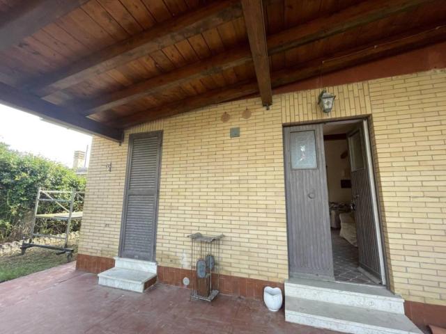 Villa Indipendente in affitto a Roma Capitale, Lazio