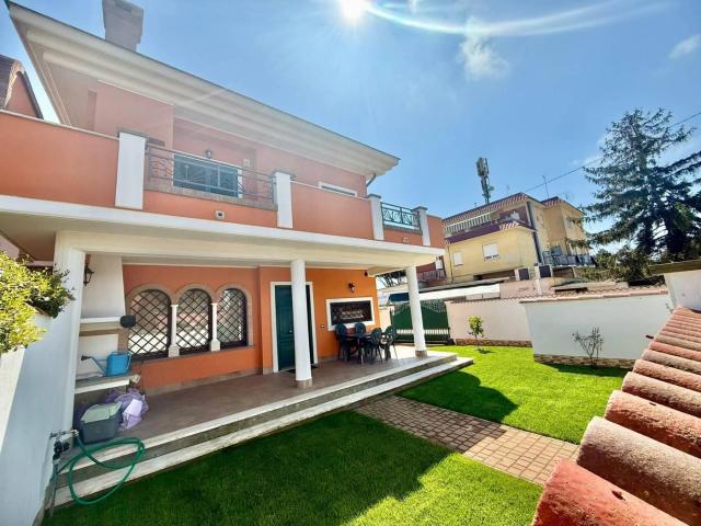 Villa Indipendente in affitto a Roma Capitale, Lazio