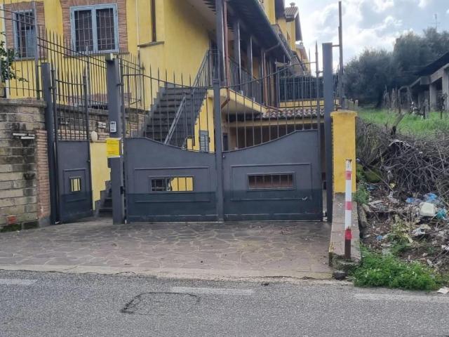 Villa Indipendente in affitto a Roma Capitale, Lazio