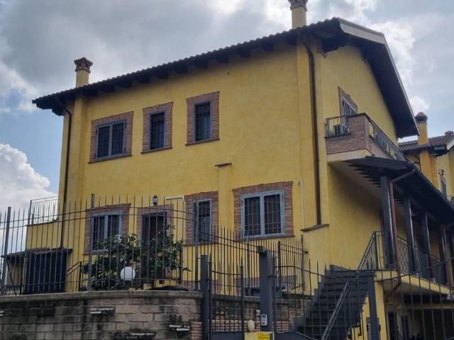 Villa Indipendente in affitto a Roma Capitale, Lazio