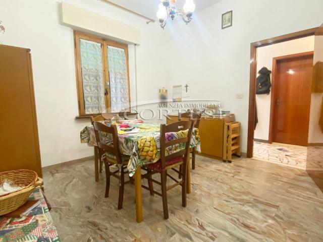Appartamento in affitto a Cento Croci, Marche