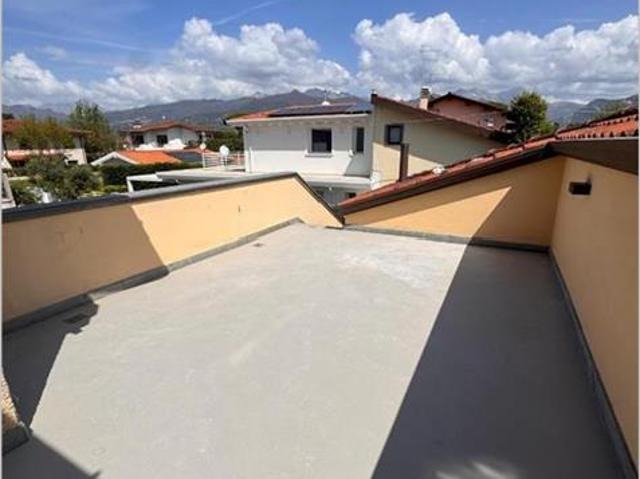 Appartamento in affitto a Roma Imperiale, Forte Dei Marmi