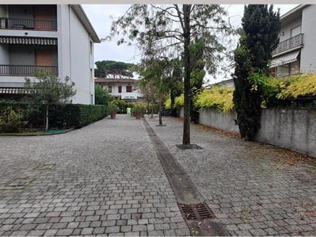 Appartamento in affitto a Montignoso, Toscana