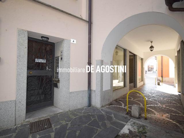 Appartamento in affitto a Arona, Novara