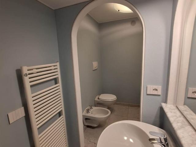 Appartamento in affitto a Villaggio Famiglia, Rovato
