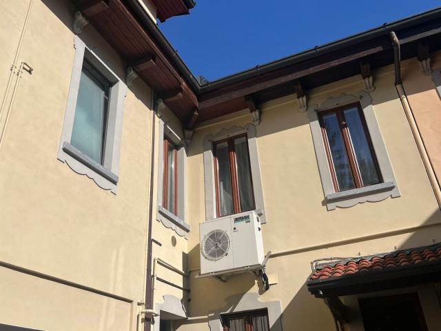Appartamento in affitto a Volta-Prealpi, Saronno