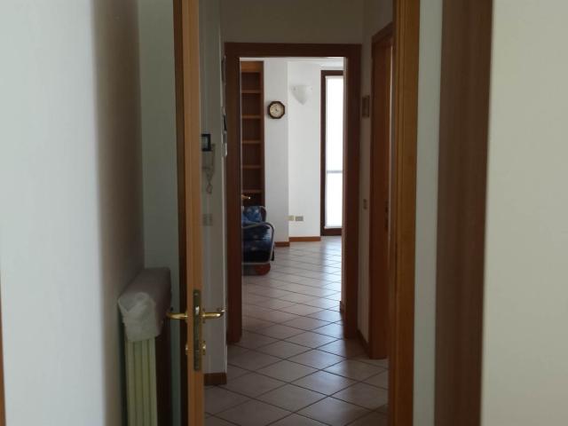 Appartamento in affitto a Biumo Superiore, Varese
