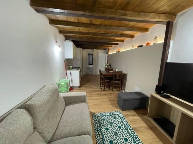 Appartamento in affitto a Centro Direzionale, Prato
