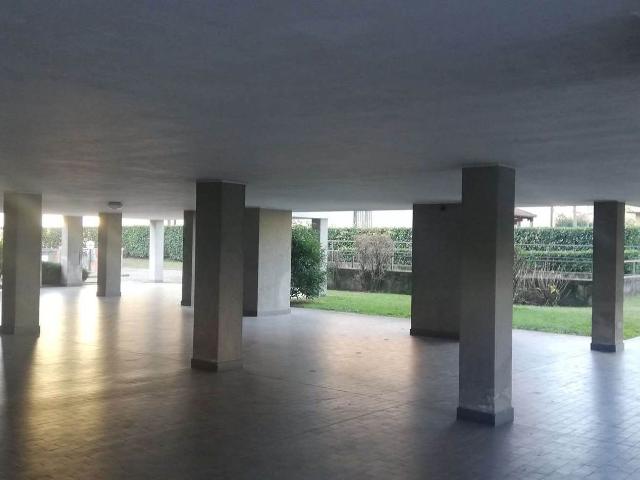 Appartamento in affitto a Campo Sportivo-Colombara, Saronno