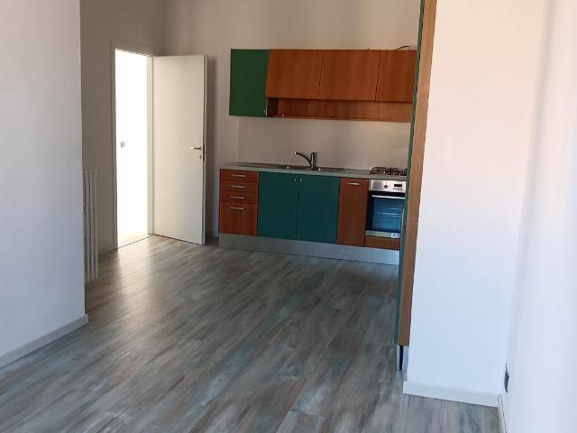 Appartamento in affitto a Velate, Varese