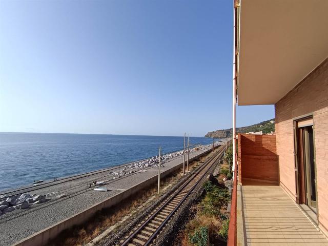 Appartamento in affitto a V Circoscrizione, Messina