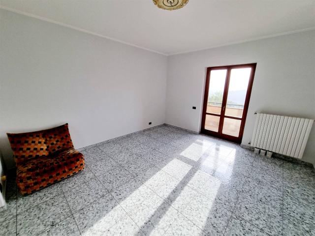 Appartamento in affitto a Montaperto, Prata Principato Ultra