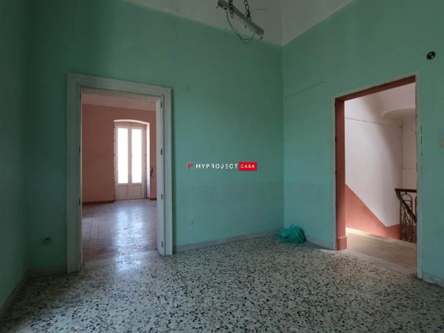 Appartamento in affitto a Puglia, Taranto