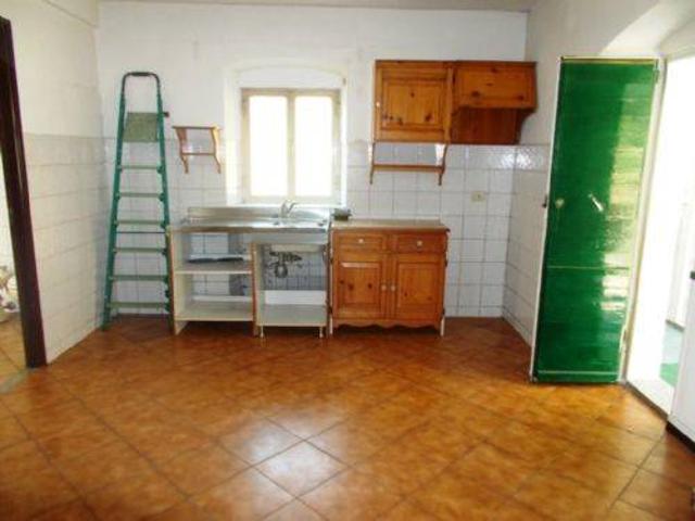 Appartamento in affitto a Masone, Liguria