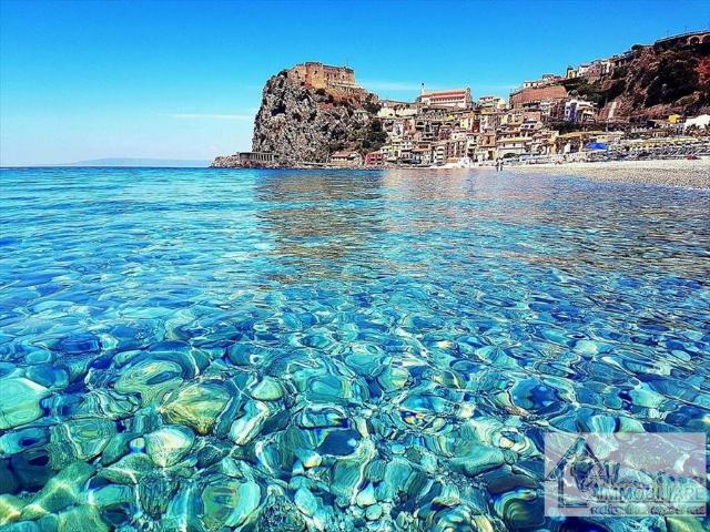 Appartamento in affitto a Chianalea, Calabria