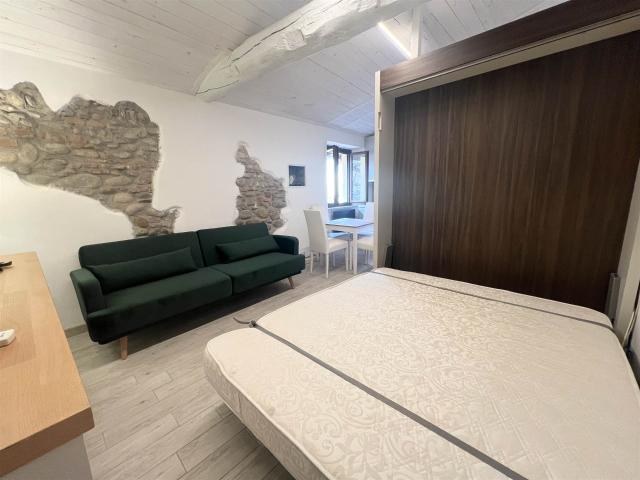 Appartamento in affitto a Lucernate, Rho