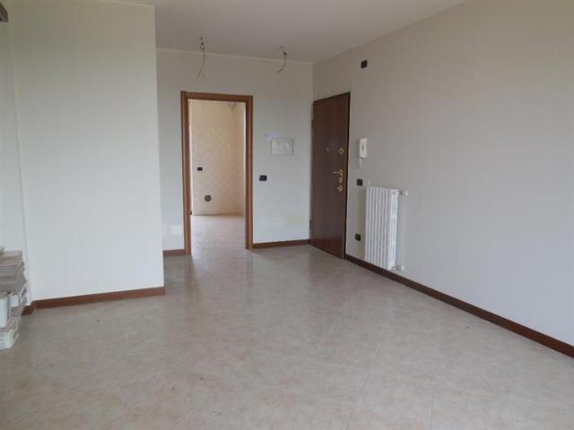 Appartamento in affitto a Locate Triulzi, Lombardia