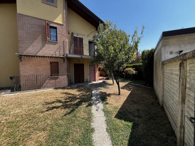 Appartamento in affitto a Bussero, Milano