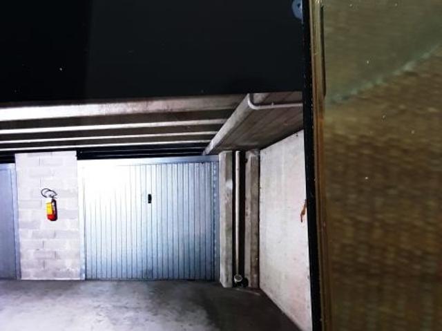 Box in affitto a Paratico, Lombardia