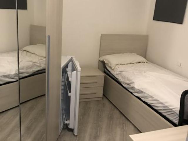 Stanza in affitto a Municipio 4, Milano
