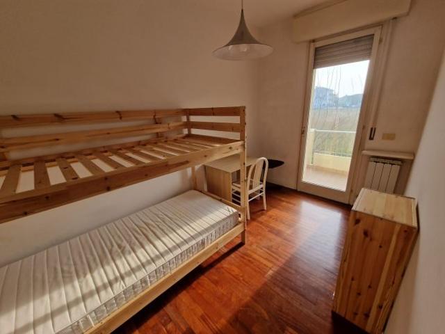 Stanza in affitto a Unione di Comuni della Romagna Forlivese, Quattro