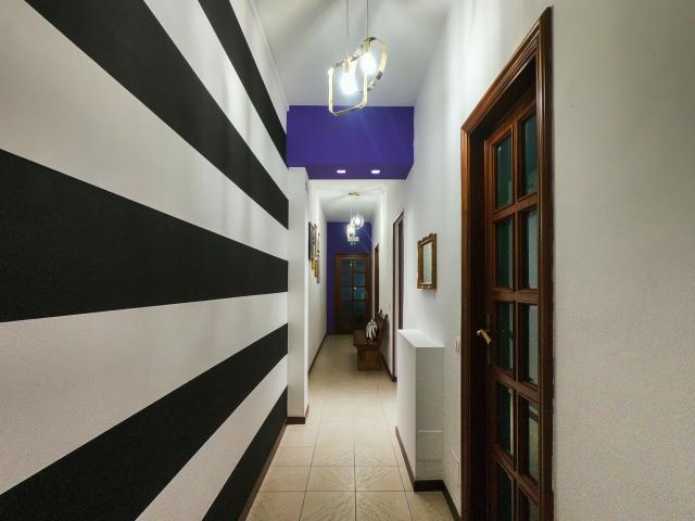 Ufficio in affitto a Municipio 1, Puglia
