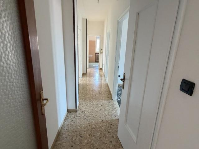 Appartamento in affitto a Ovest, Brenzone