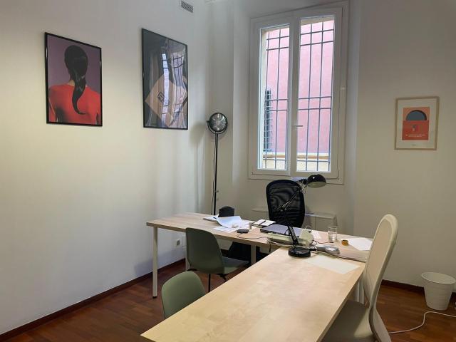 Ufficio in affitto a Santo Stefano, Bologna