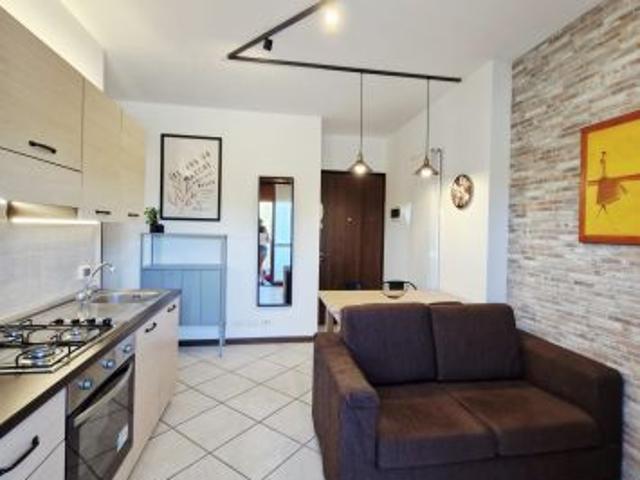 Appartamento in affitto a Stezzano, Lombardia