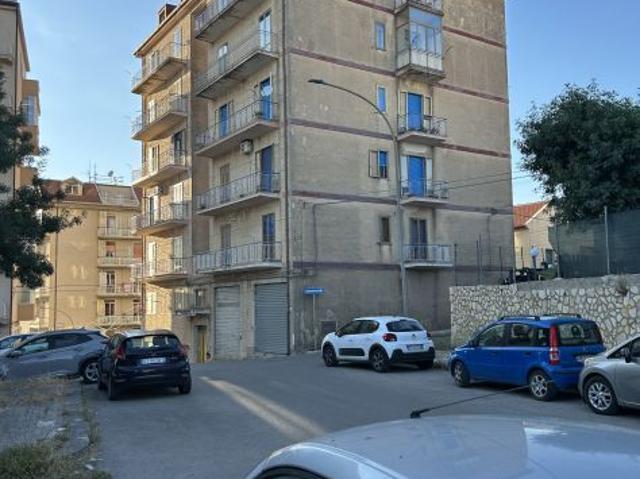 Appartamento in affitto a Monte, Enna