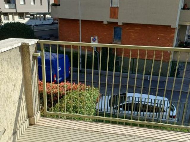 Monolocale in affitto a Corsico, Milano