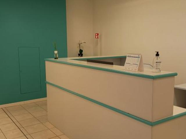 Locale Commerciale in affitto a Meda, Lombardia