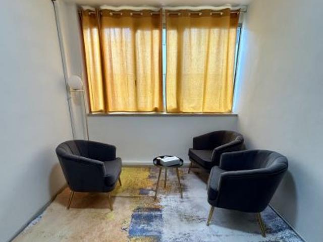 Ufficio in affitto a Prato, Toscana