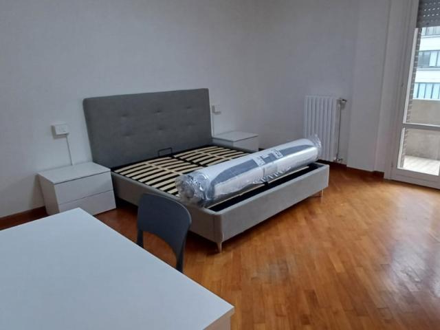 Appartamento in affitto a Centro Storico, Modena