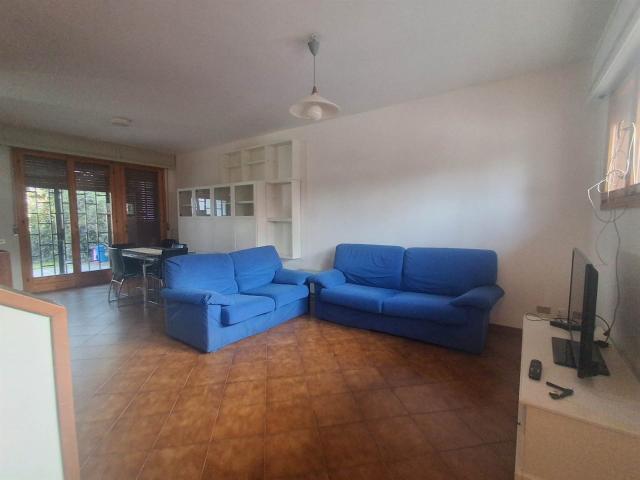 Villa Indipendente in affitto a Casteldebole, Bologna