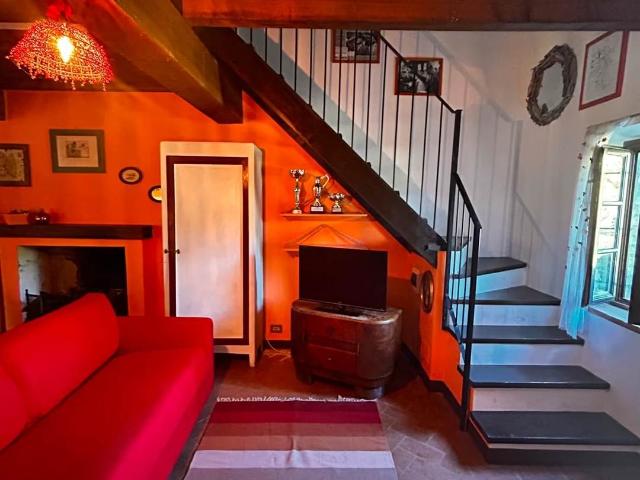 Villa Indipendente in affitto a Locate Triulzi, Lombardia