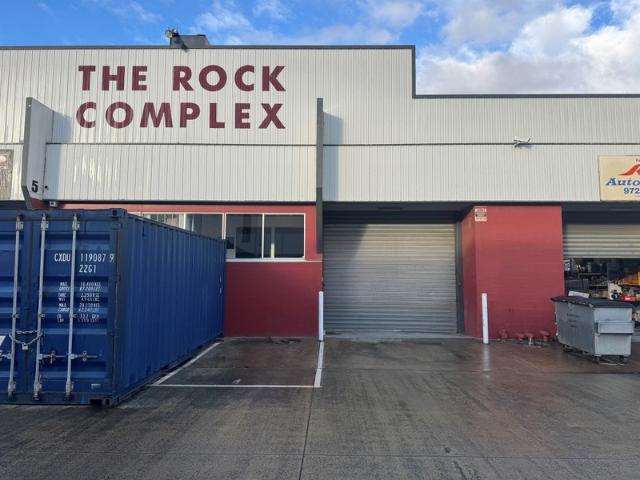 Warehouse for rent in Camerons Creek, Victoria